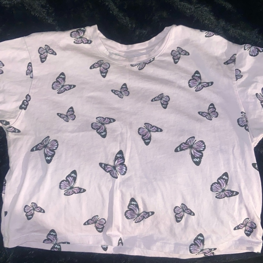 This is a lavender purple CROPTOP with butterfly design